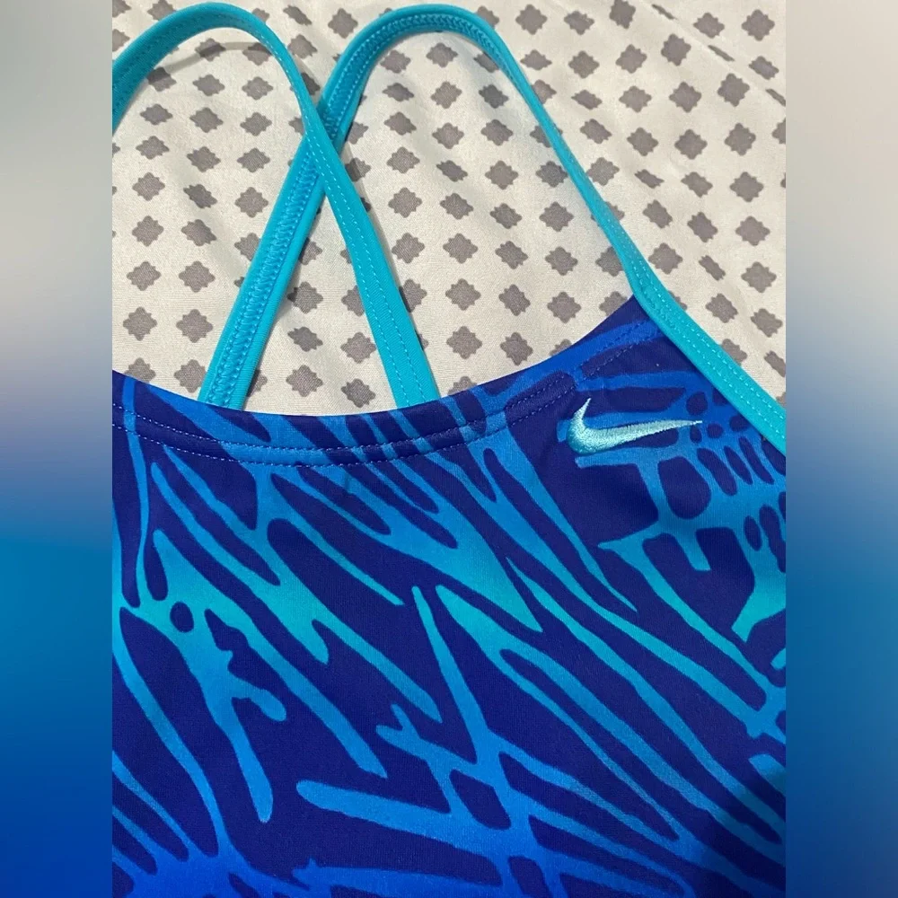 Nike Girls Swimsuit Athletic Size 12 EUC - Picture 3 of 3